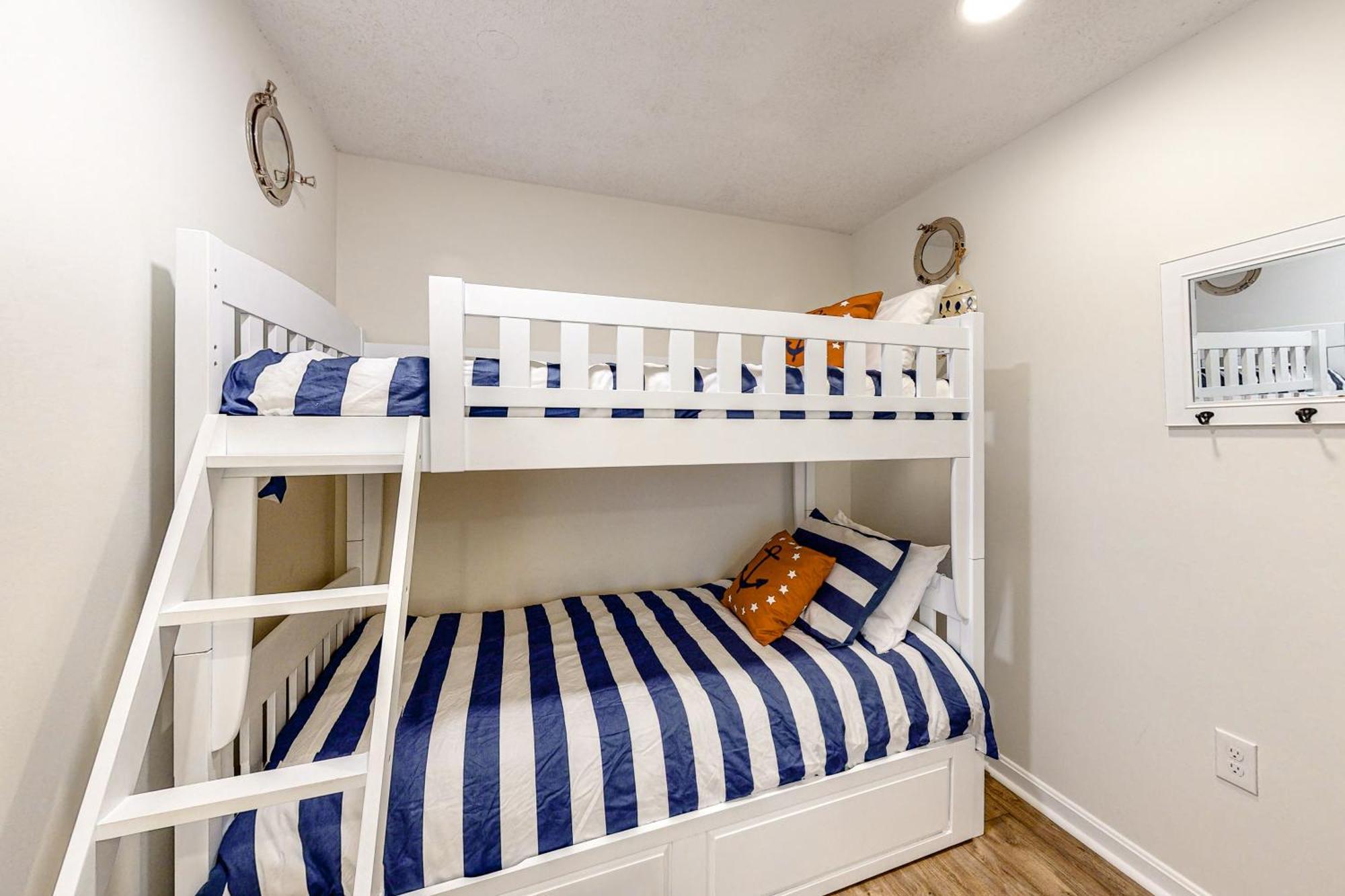 Sand Dollar II Ocean City Room photo